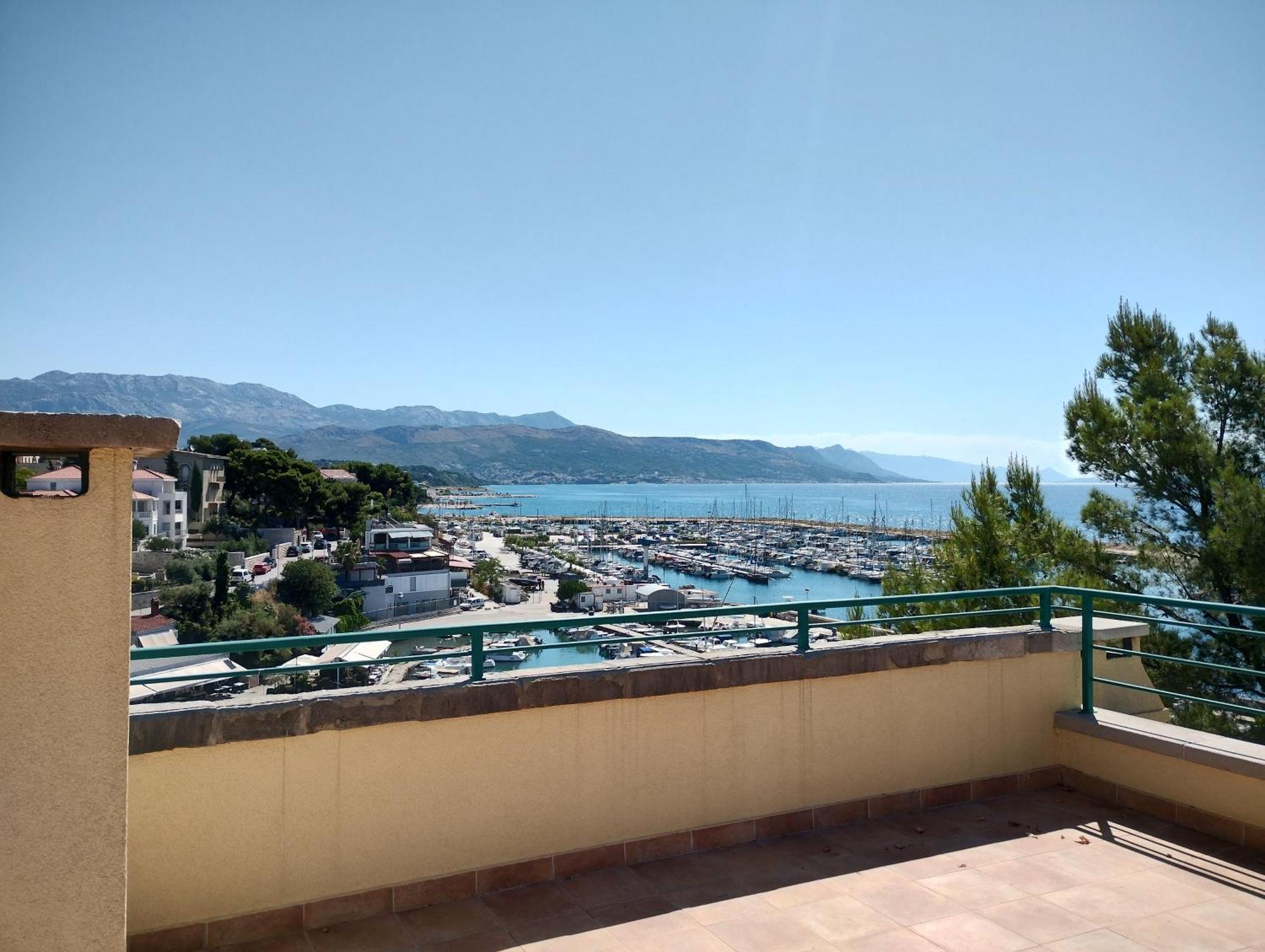 Old Captain'S Apartments - In A Pine Wood By The Sea And Tennis Courts Split Szoba fotó