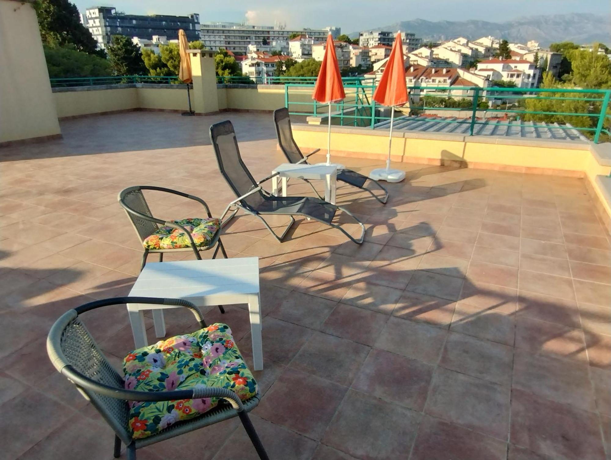 Old Captain'S Apartments - In A Pine Wood By The Sea And Tennis Courts Split Szoba fotó